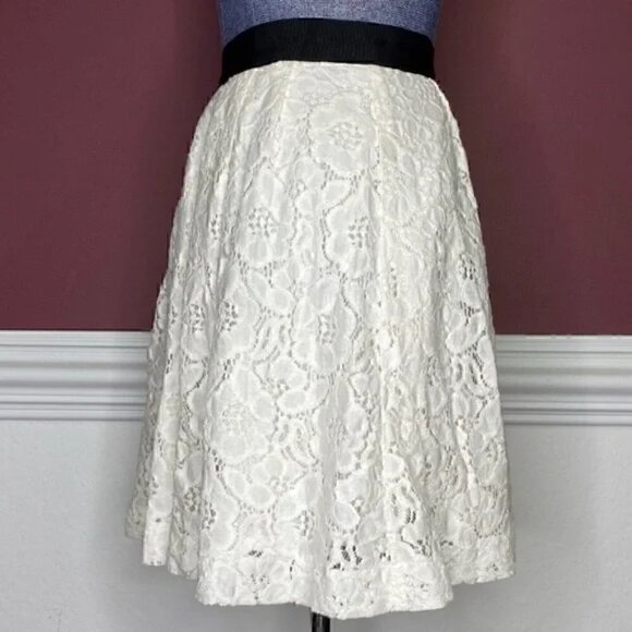 Ann Taylor LOFT Floral Lace Overlay Skirt - Picture 2 of 4